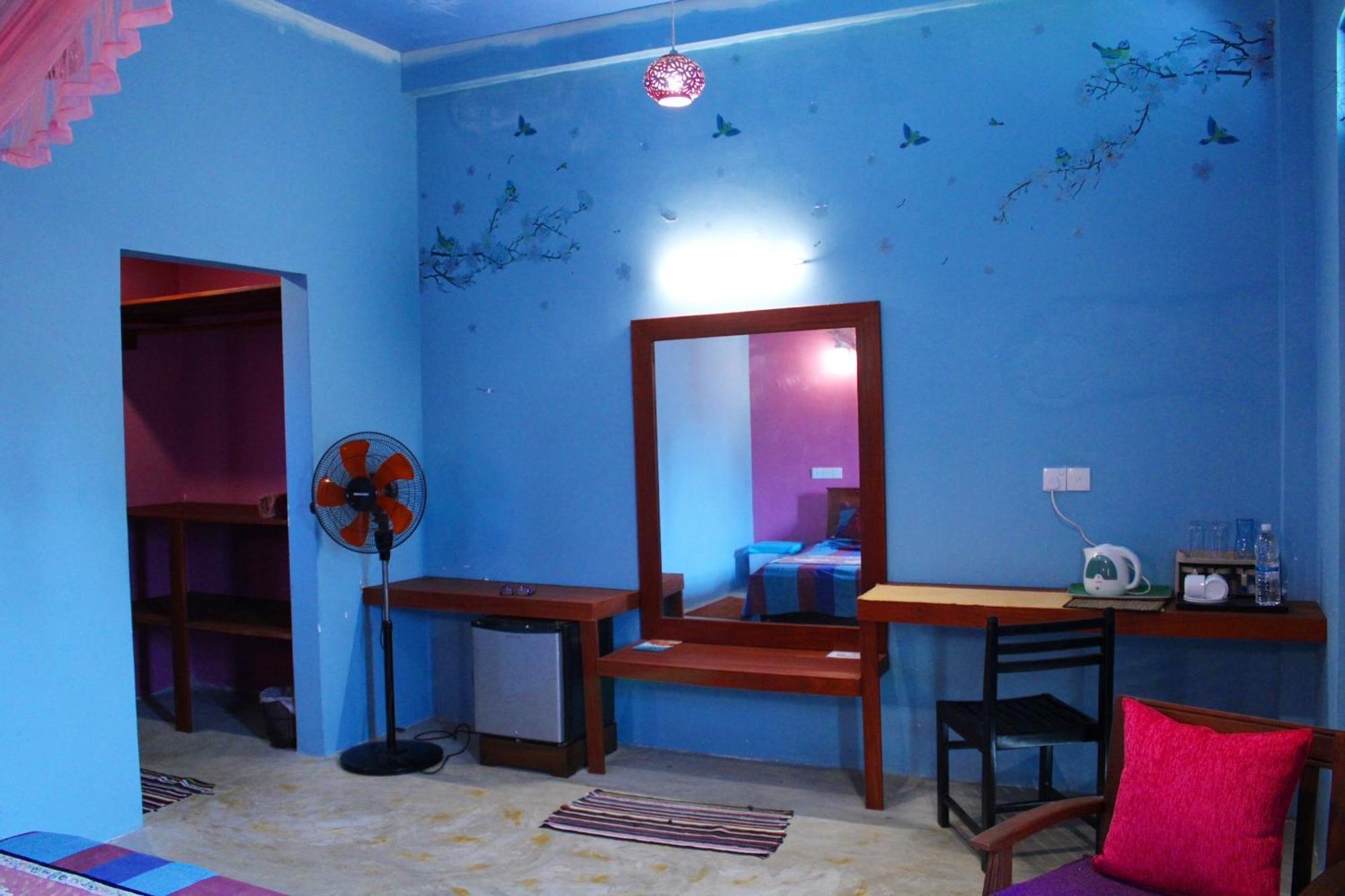 Raj Mahal Inn ワドゥワ エクステリア 写真
